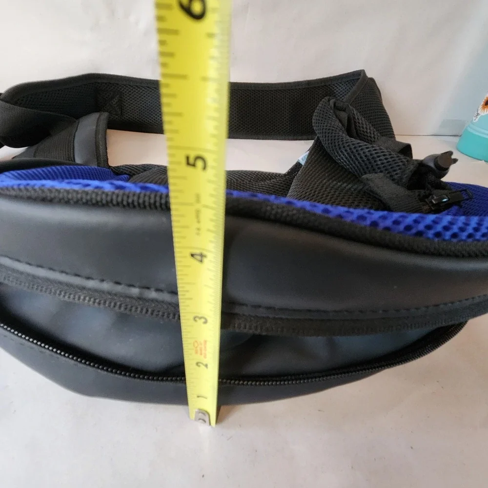 NWOT Katziela Hands-Free Pet Carrier Sling Bag Breathable Blue Mesh Travel Tote
